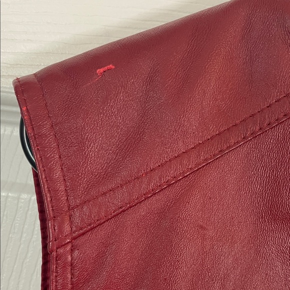 Kate Hill Casual Red Leather Vest - Picture 3 of 6